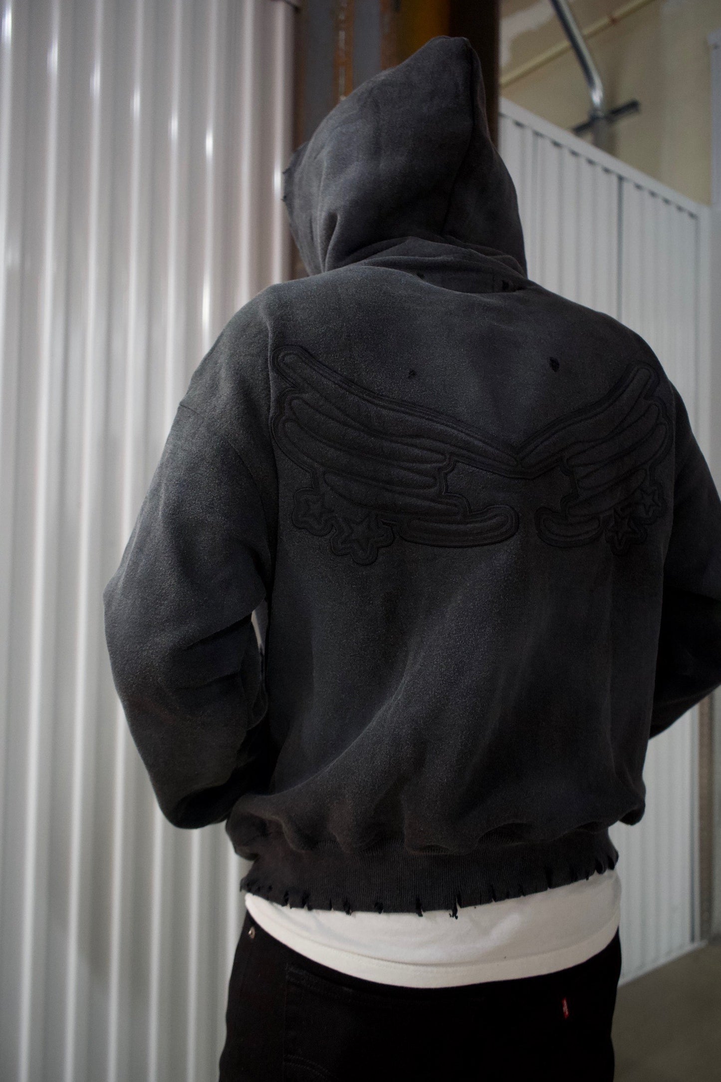 1K Distressed Hoodie