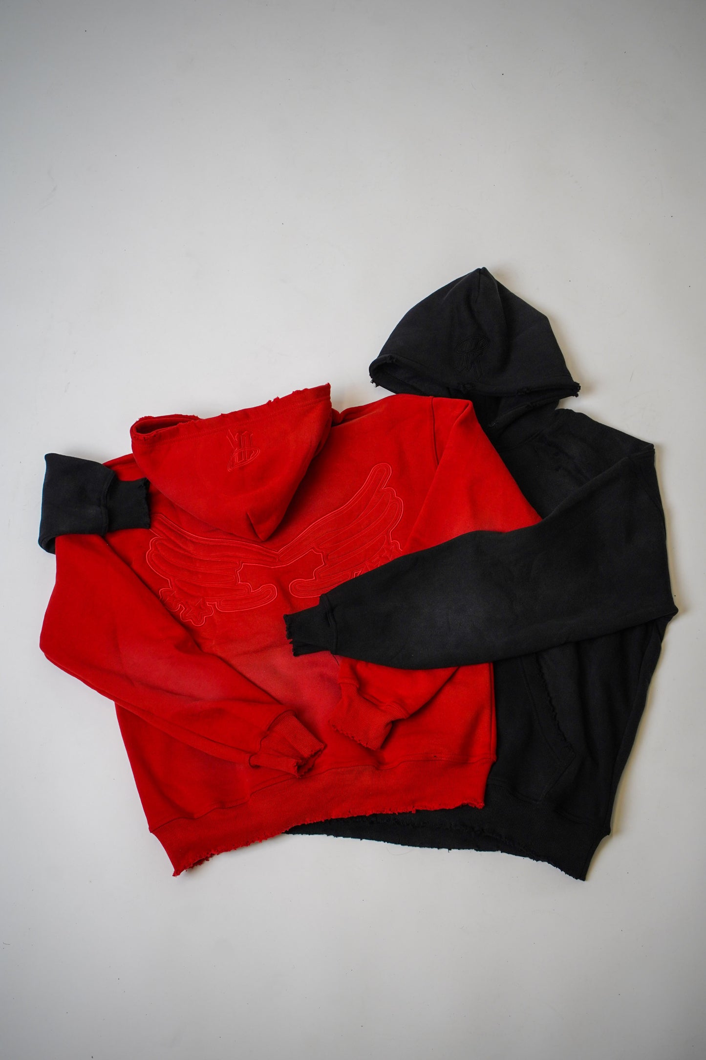 1K Distressed Hoodie